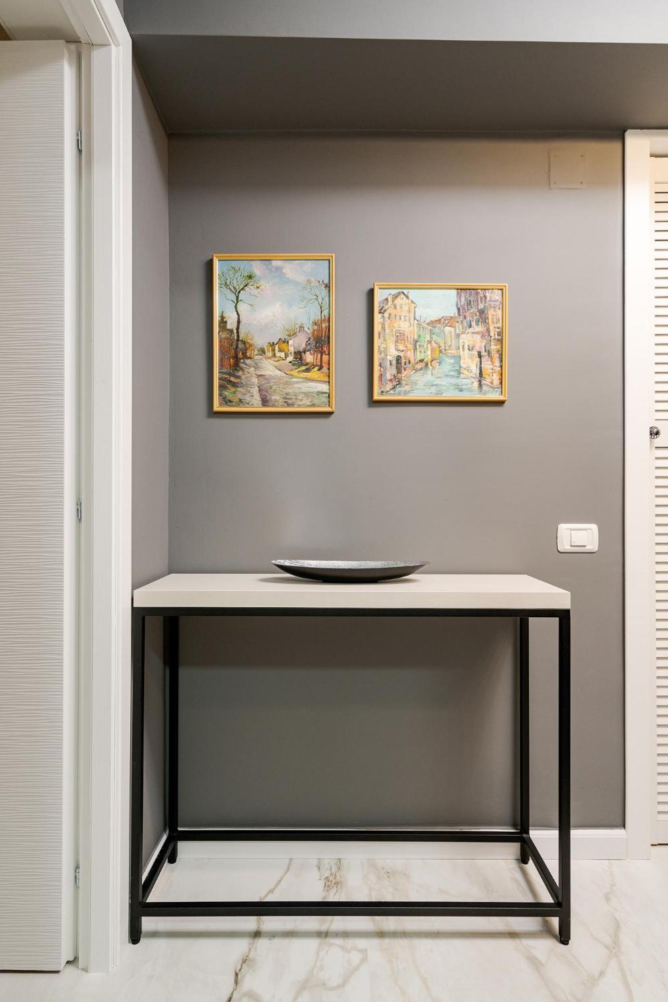 Cooper And Wood Elegance Orizont Galleries Bucarest Exterior foto